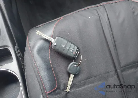 2018 Kia Forte Lx z USA, uszkodzony, nr VIN 3KPFL4A72JE198898